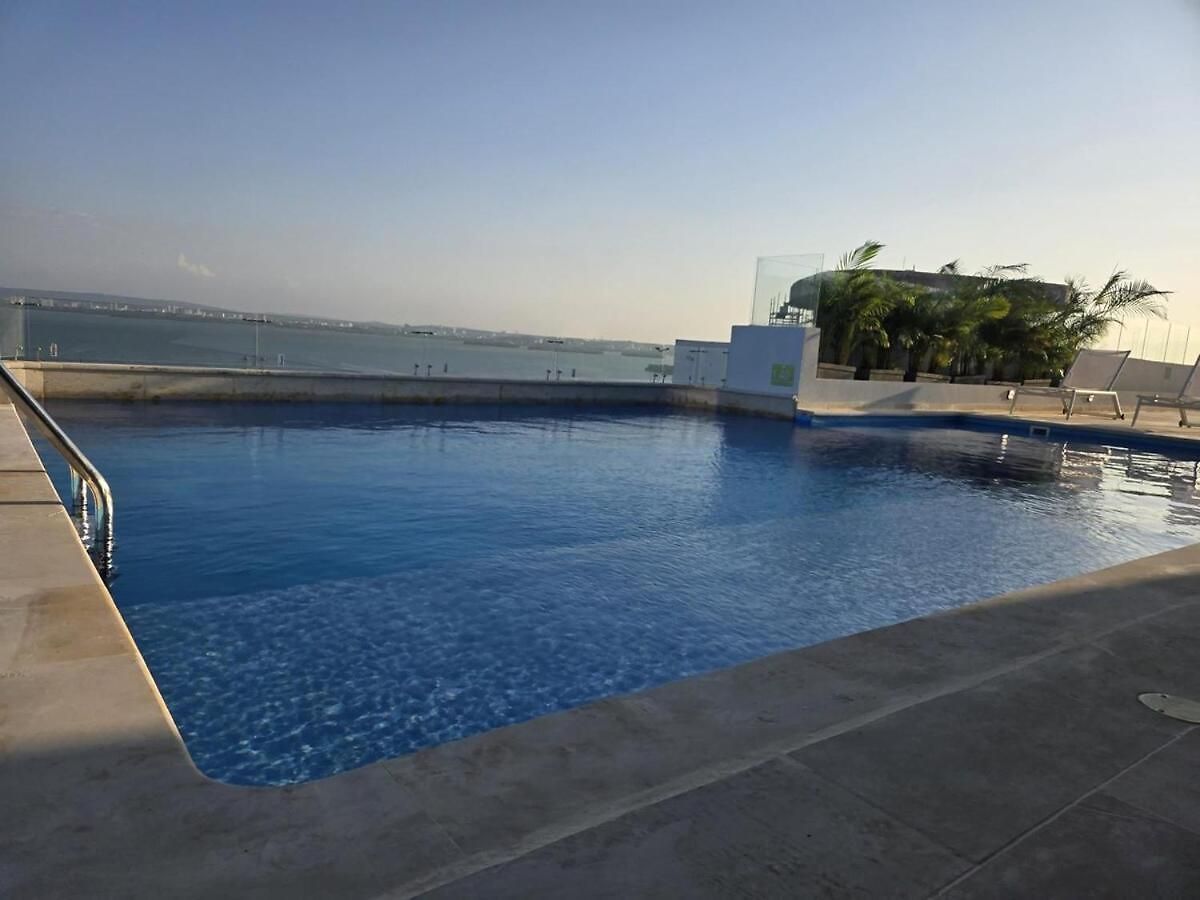 Brand New, Perfectly Located 2-2 In Cielomar! Apartamento Cartagena